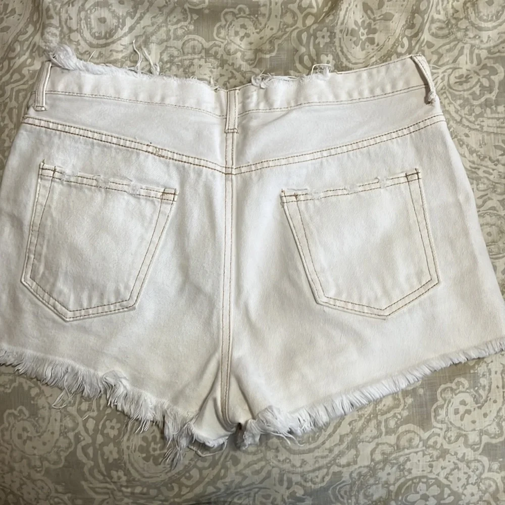 White Distressed Ripped Shorts - Picture 2 of 3